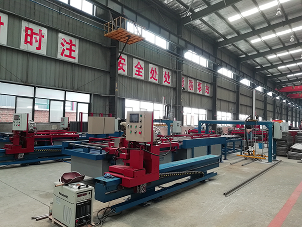 东丽瓦楞板激光跟踪焊接自动化生产线